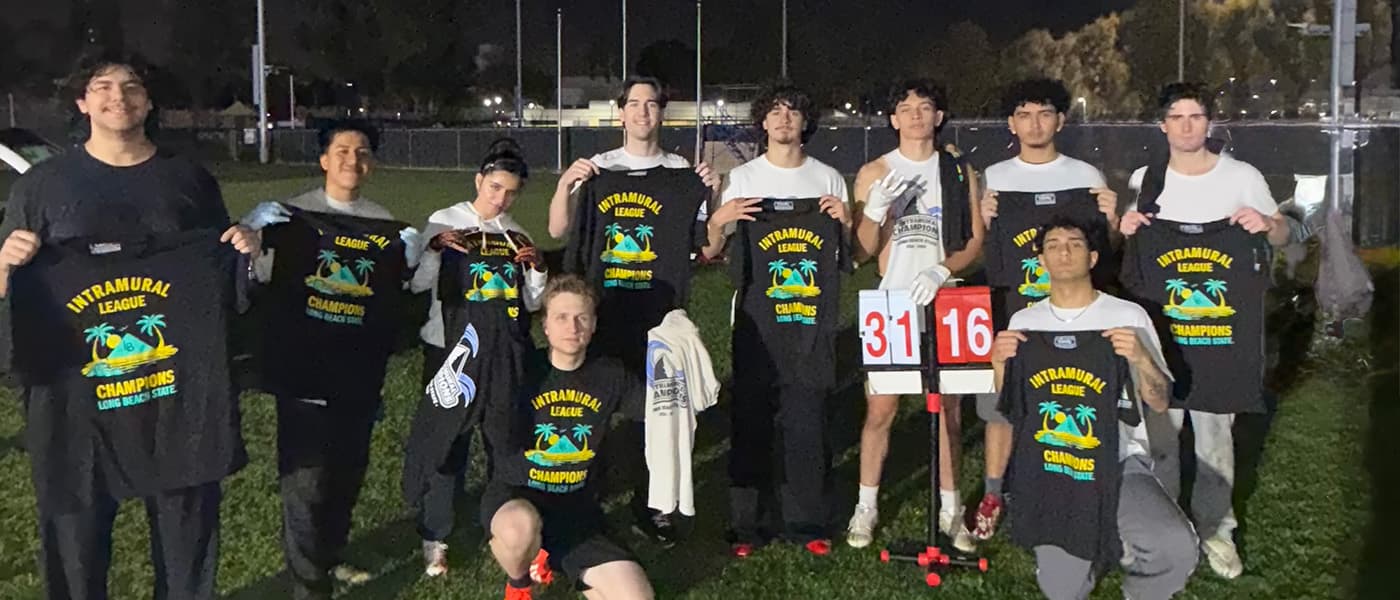 Flag Football - The Frauds